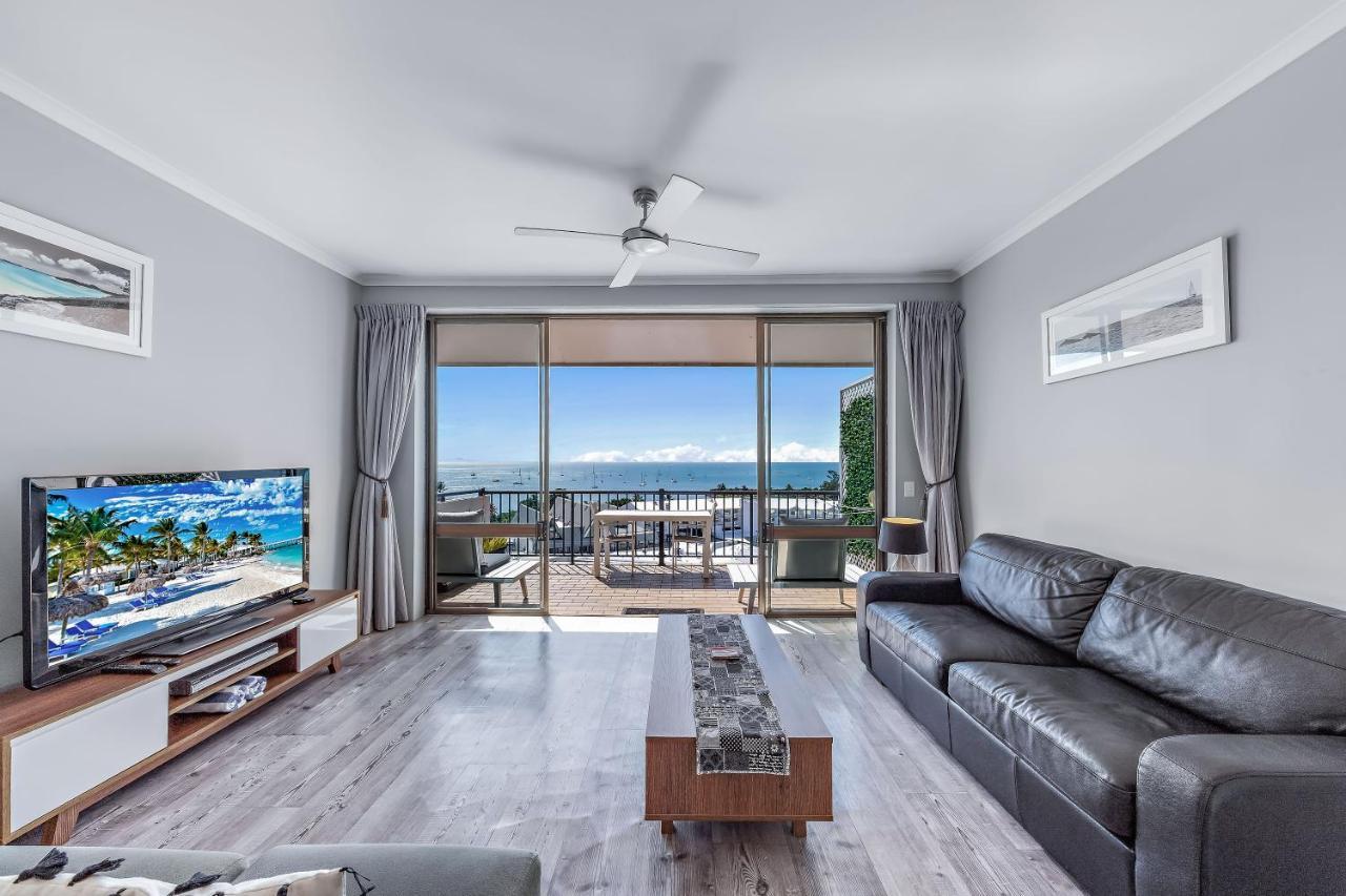 Ocean Views 16 Pool & Spa Wi-Fi Airlie Beach Exterior photo