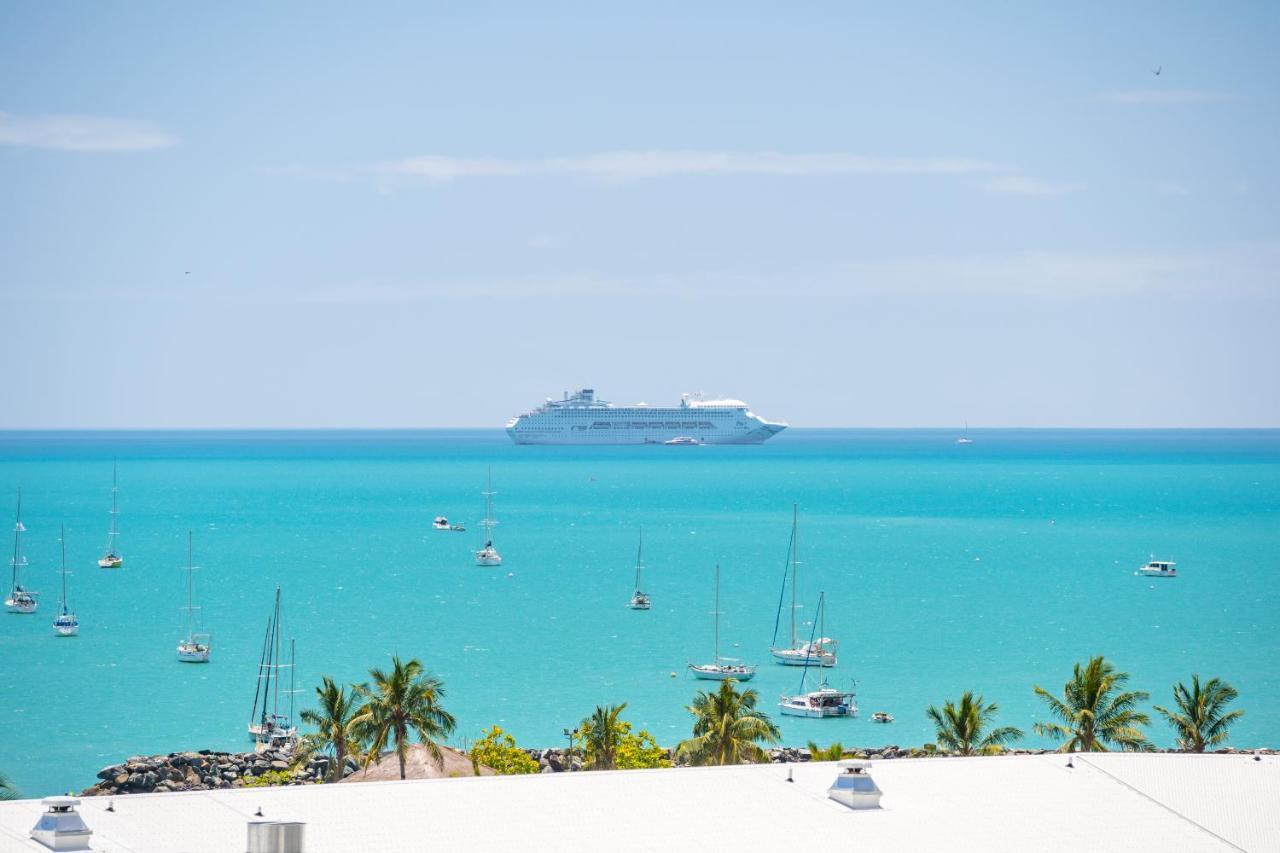 Ocean Views 16 Pool & Spa Wi-Fi Airlie Beach Exterior photo