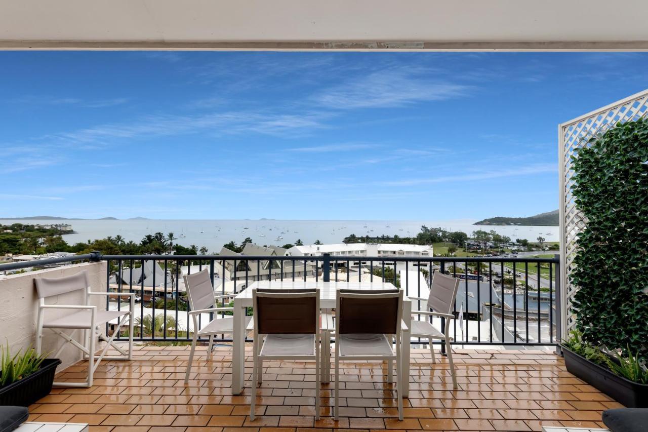 Ocean Views 16 Pool & Spa Wi-Fi Airlie Beach Exterior photo