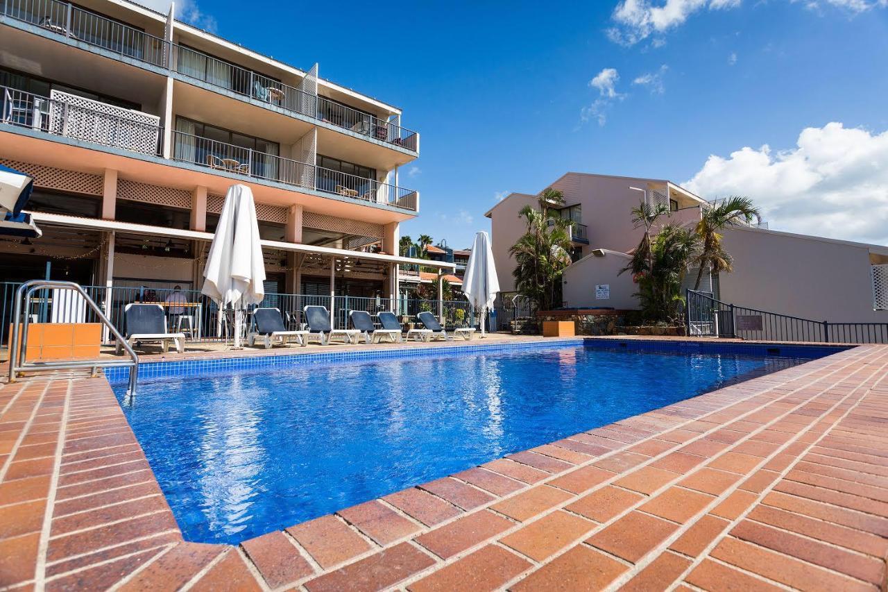 Ocean Views 16 Pool & Spa Wi-Fi Airlie Beach Exterior photo